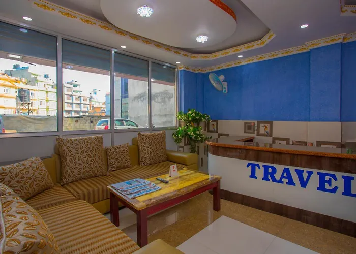 Oyo 222 New Himalayan 3*
